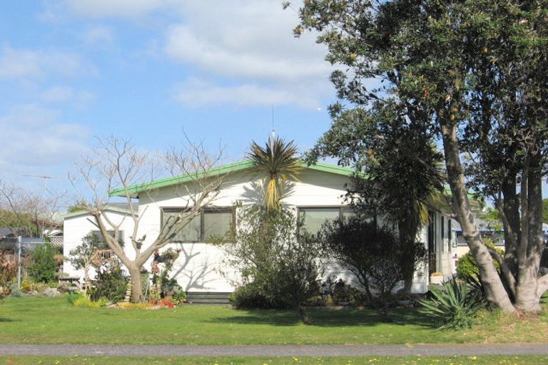 Photo of property in 42 Hartford Avenue, Papamoa Beach, Papamoa, 3118