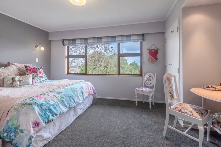 Photo of property in 8 Holdsworth Avenue, Milson, Palmerston North, 4414