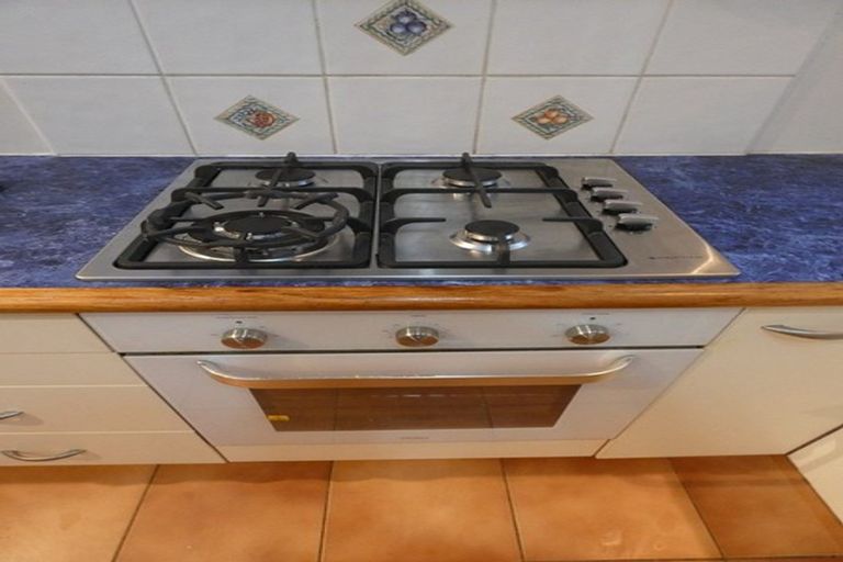 Photo of property in 39 Blease Street, New Lynn, Auckland, 0600