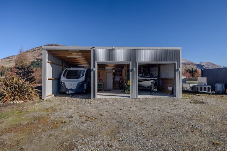 Photo of property in 14 Little Orchard Way, Wanaka, 9382