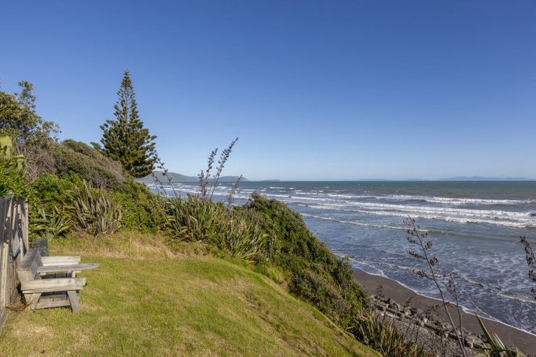 Photo of property in 47 Rosetta Road, Raumati South, Paraparaumu, 5032