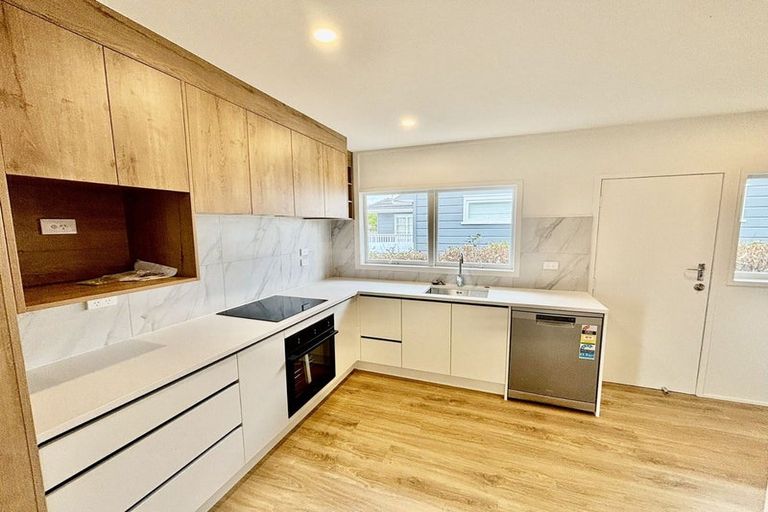 Photo of property in 12a Spencer Terrace, Hauraki, Auckland, 0622