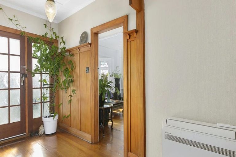 Photo of property in 32 Motu Street, Saint Clair, Dunedin, 9012