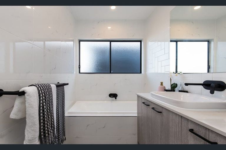 Photo of property in 6a Brick Street, Te Aroha, 3320