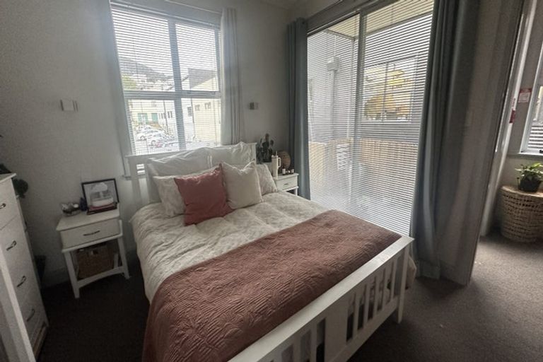 Photo of property in 98 Riddiford Street, Newtown, Wellington, 6021