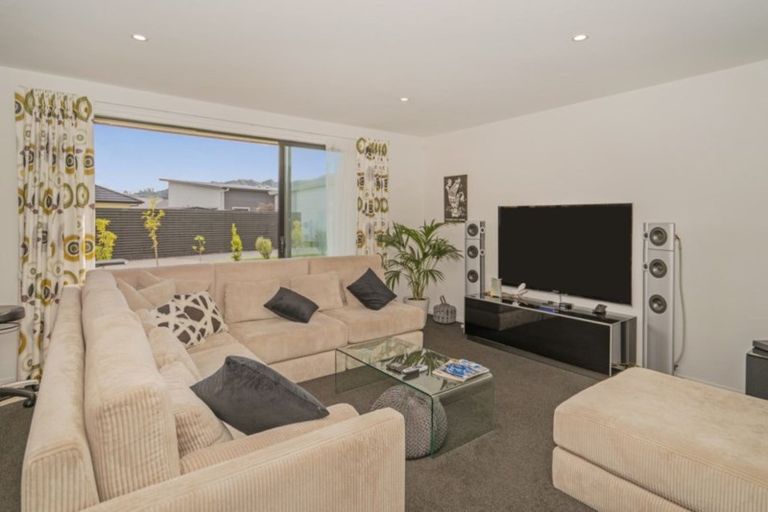 Photo of property in 3 Debenham Drive, Whitianga, 3510