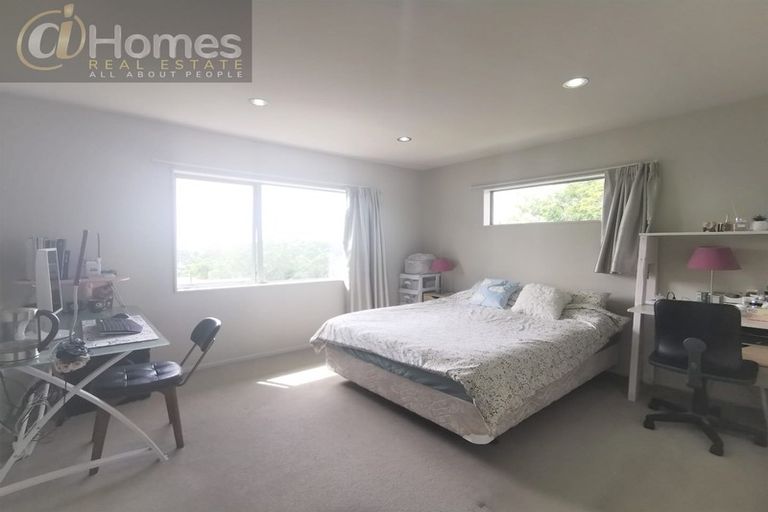 Photo of property in 201a Don Buck Road, Massey, Auckland, 0614