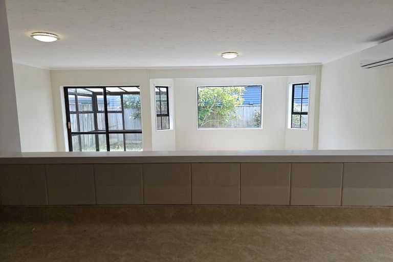 Photo of property in 3 Mclellan Street, Tawa, Wellington, 5028