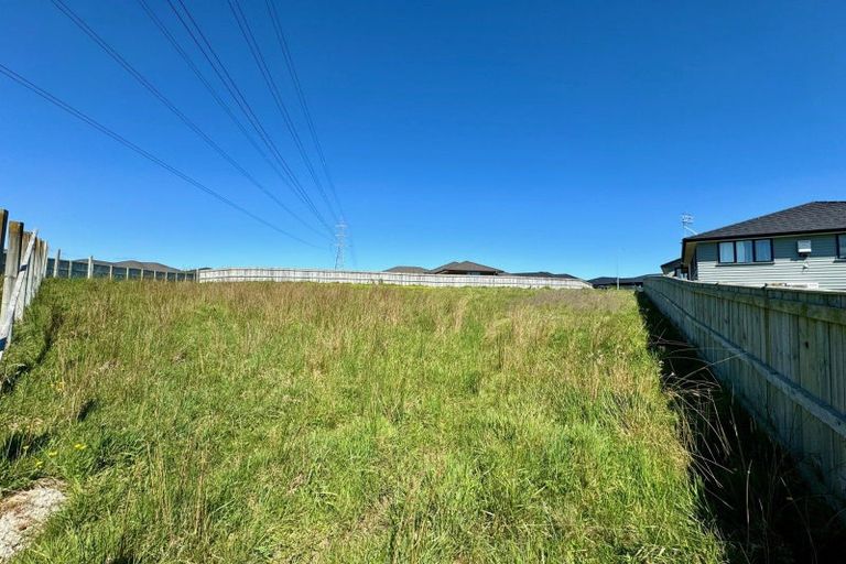 Photo of property in 17 Gibraltar Way, Fitzherbert, Palmerston North, 4410