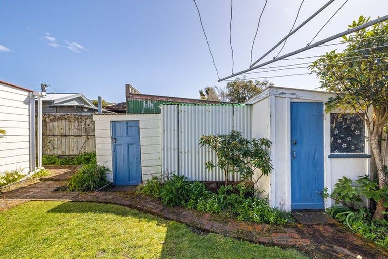 Photo of property in 63 Dryden Street, Sumner, Christchurch, 8081