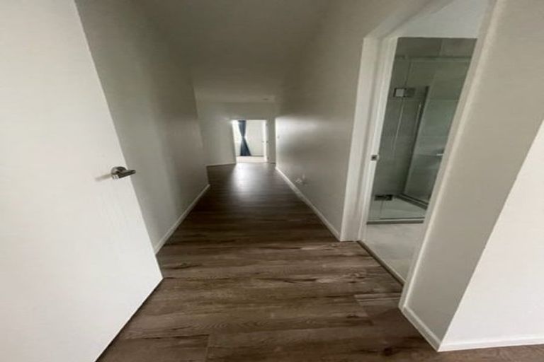 Photo of property in 3 Franheim Crescent, Orewa, 0931