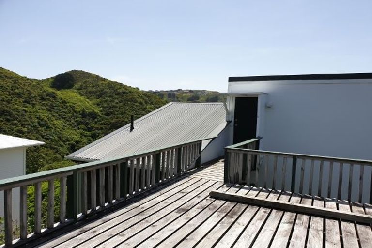 Photo of property in 3/4 Narbada Crescent, Khandallah, Wellington, 6035