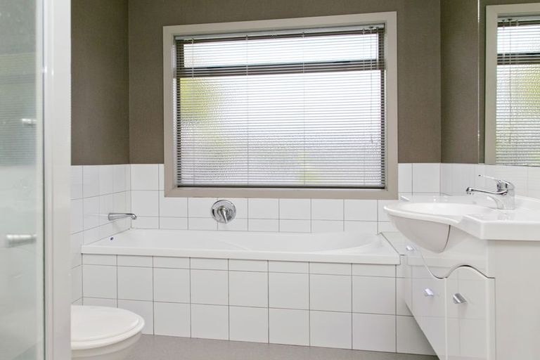 Photo of property in 123 Lakewood Drive, Nukuhau, Taupo, 3330