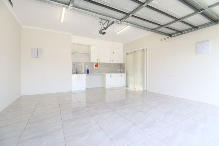 Photo of property in 6 Mcquoids Road, Flat Bush, Auckland, 2019