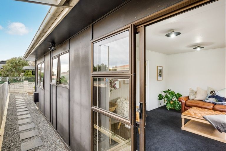 Photo of property in 10a Lucknow Road, Havelock North, 4130