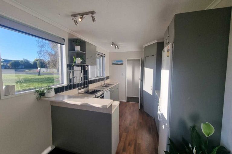 Photo of property in 9 Dampier Street, Oceanview, Timaru, 7910
