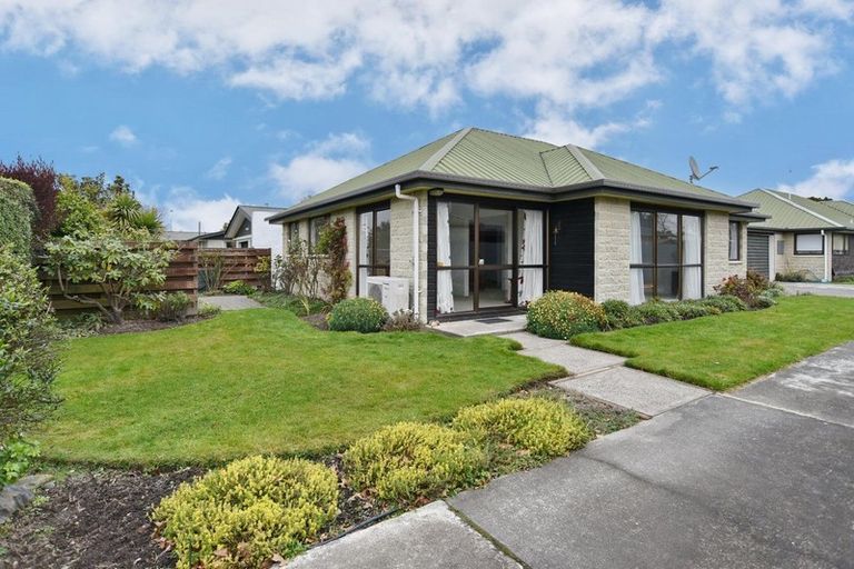 Photo of property in 1a Mckenzie Place, Rangiora, 7400