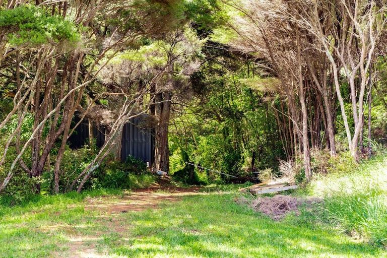 Photo of property in 18 Woodleigh Lane, Mangawhai, 0573