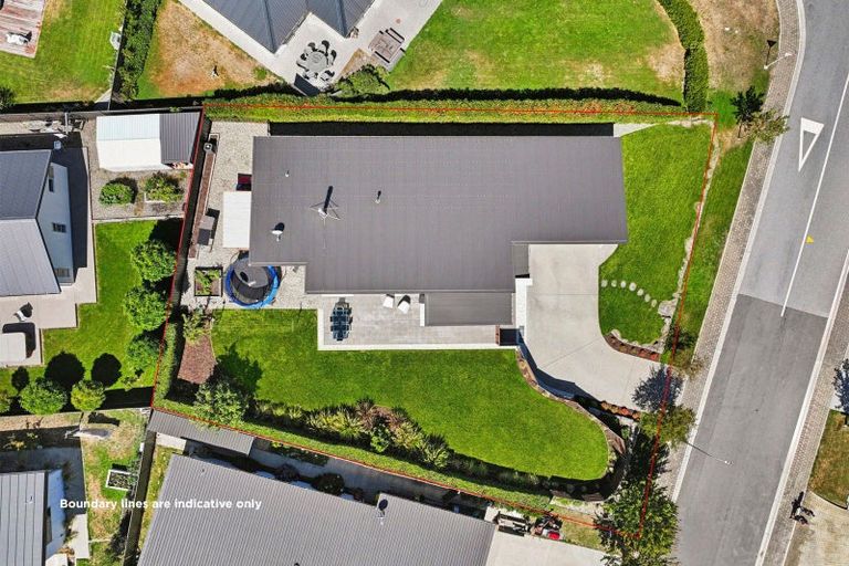Photo of property in 13 Coromandel Street, Wanaka, 9305