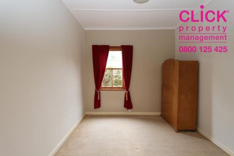 Photo of property in 128 Glen Road, The Glen, Dunedin, 9011