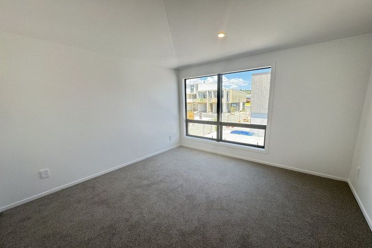 Photo of property in 11 Houhere Street, Paraparaumu, 5032