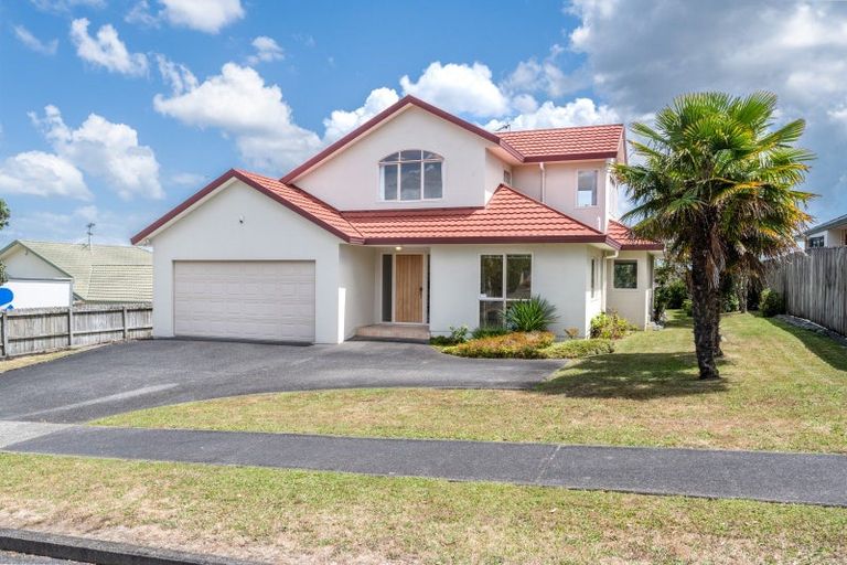 Photo of property in 67 Westerham Drive, Dannemora, Auckland, 2016