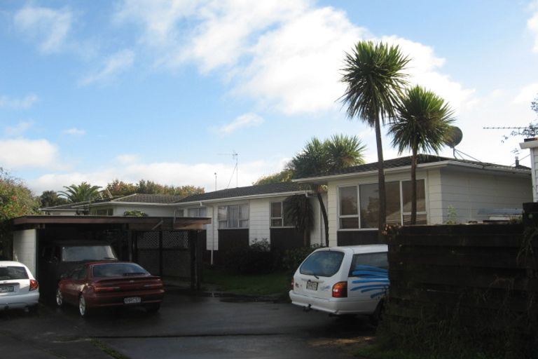 Photo of property in 2/39 Archmillen Avenue, Pakuranga Heights, Auckland, 2010