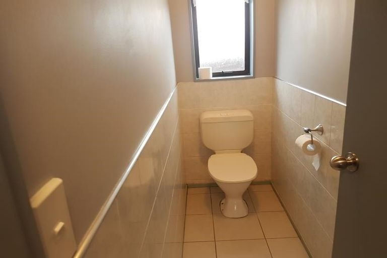 Photo of property in 46 Raupo Street, Bromley, Christchurch, 8062