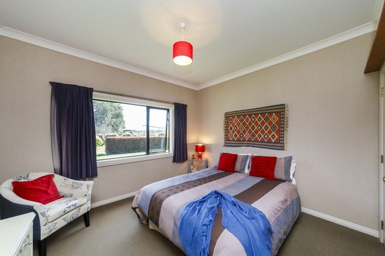 Photo of property in 1 Bushview Lane, Ashhurst, Palmerston North, 4470