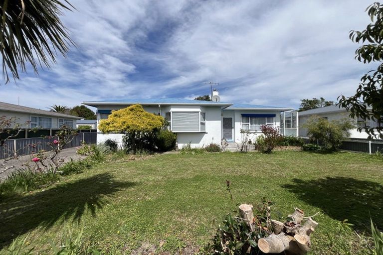 Photo of property in 34 College Street, Awapuni, Palmerston North, 4412