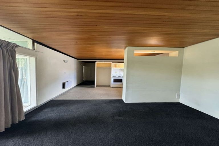 Photo of property in 1/136 Holly Road, St Albans, Christchurch, 8014