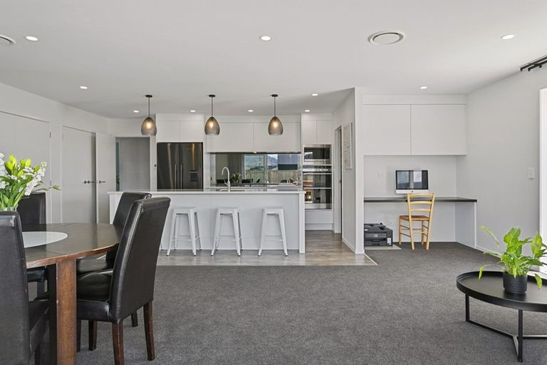 Photo of property in 18 Harakeke Drive, Wharewaka, Taupo, 3330