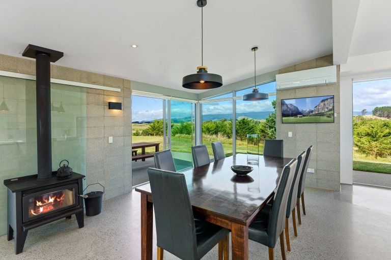 Photo of property in 78 Sims Road, Te Horo Beach, Otaki, 5581