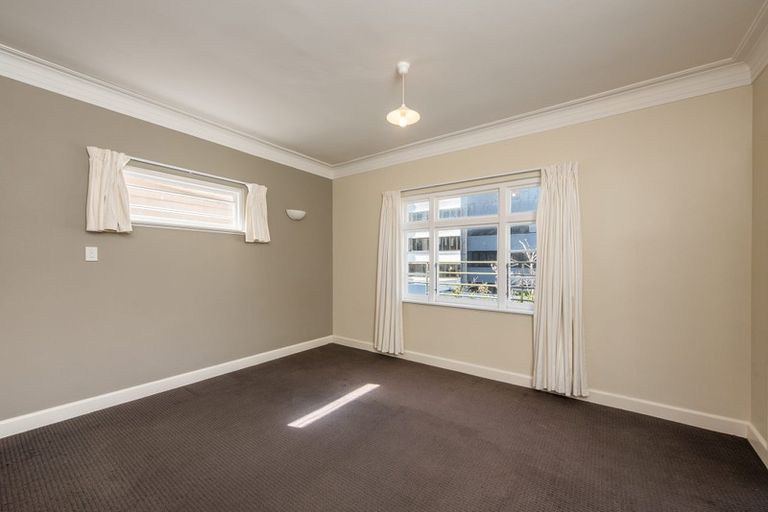 Photo of property in 20b Portland Crescent, Thorndon, Wellington, 6011