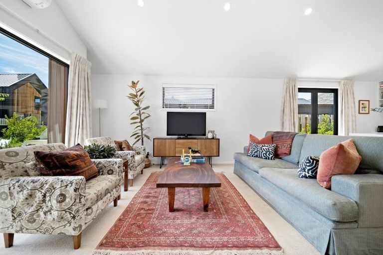 Photo of property in 5 Lauder Street, Lake Hayes, Queenstown, 9304