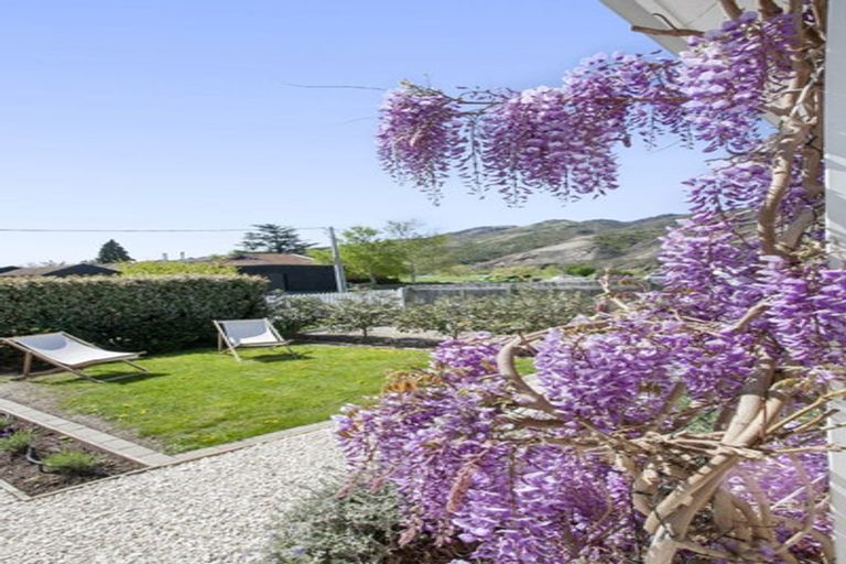 Photo of property in 6 Ray Street, Cromwell, 9310