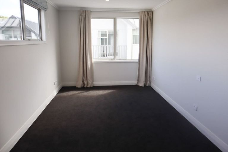 Photo of property in 19 Holmes Hanover Lane, Halswell, Christchurch, 8025