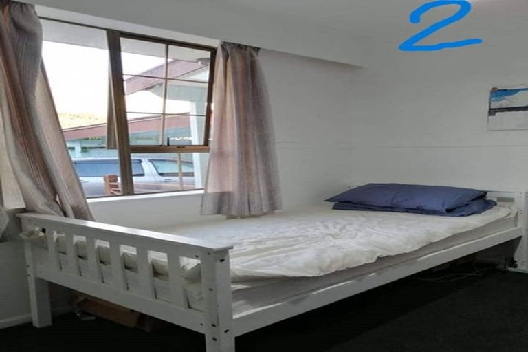 Photo of property in 47 Blueberry Grove, Timberlea, Upper Hutt, 5018