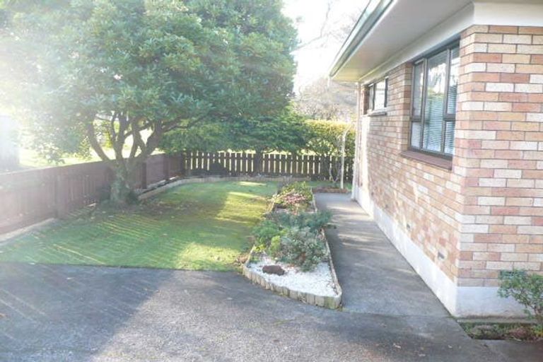 Photo of property in 16a Bledisloe Court, Pukekohe, 2120