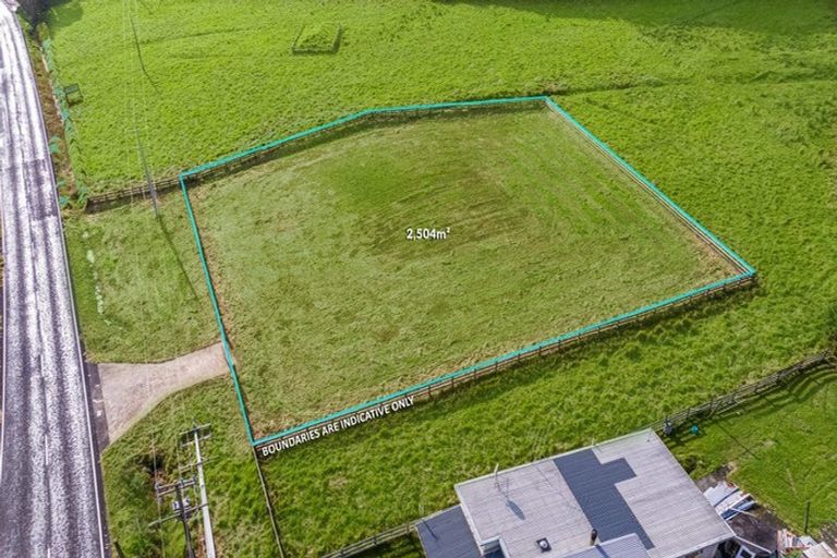 Photo of property in 2269 Tuakau Bridge-port Waikato Roa, Port Waikato, 2695