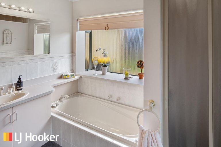 Photo of property in 8 Cedar Crescent, Matamata, 3400