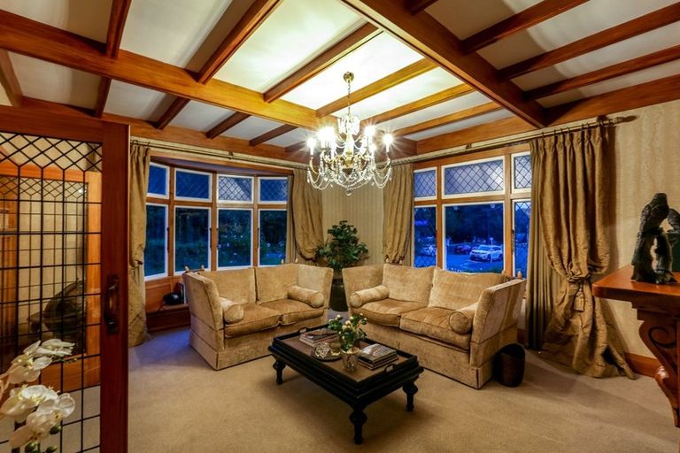 Photo of property in 83 Brougham Street, New Plymouth, 4310