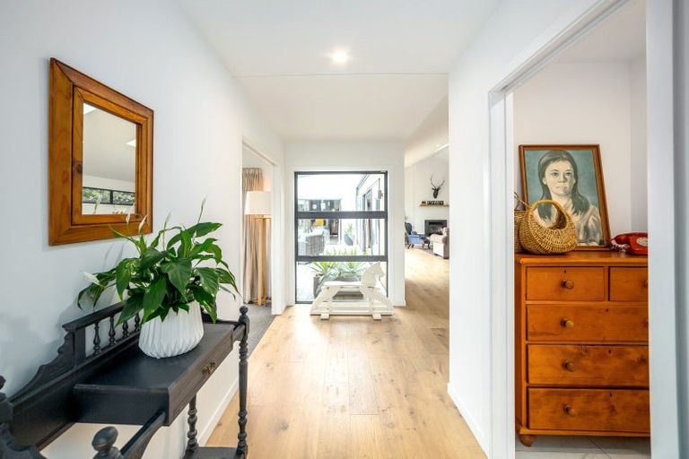 Photo of property in 85 Reading Street, Greytown, 5712