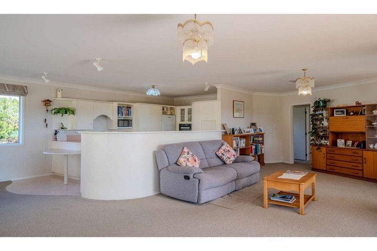 Photo of property in 105 Kemp Road, Kerikeri, 0230