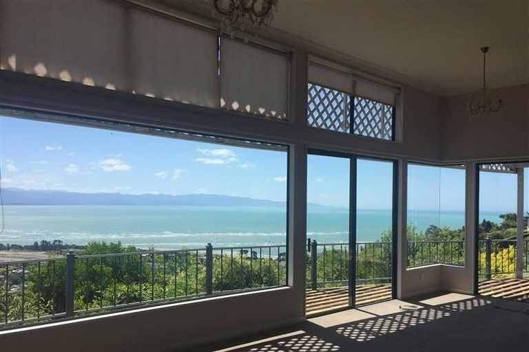 Photo of property in 344 Princes Drive, Britannia Heights, Nelson, 7010