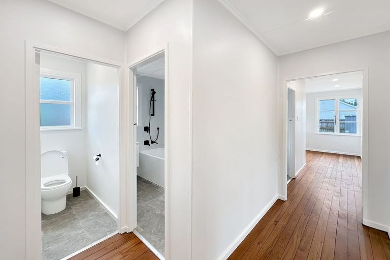 Photo of property in 68 Seddon Street, Naenae, Lower Hutt, 5011