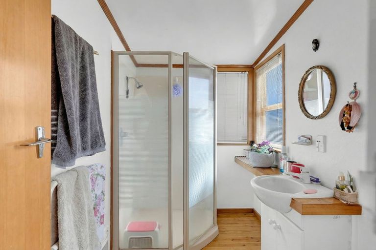 Photo of property in 60 Kawaha Point Road, Kawaha Point, Rotorua, 3010