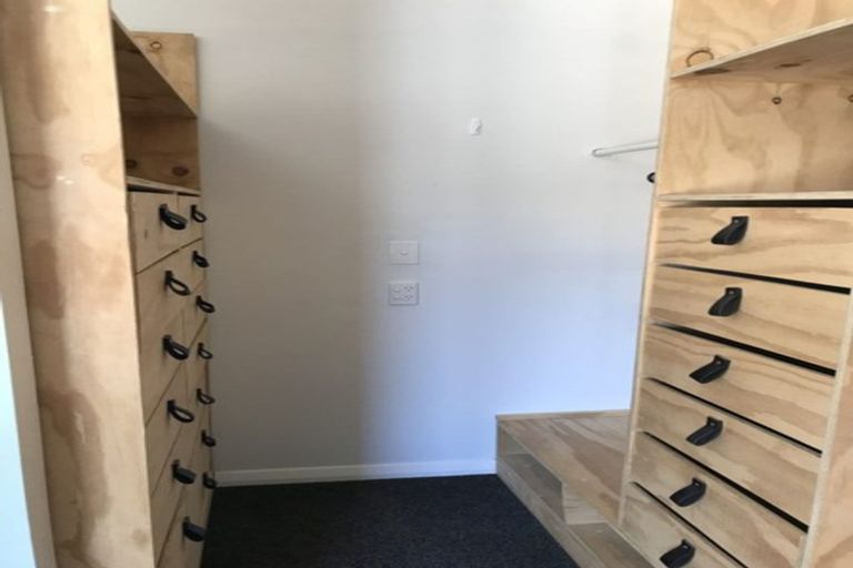 Photo of property in 19 Cecil Road, Tawa, Wellington, 5028