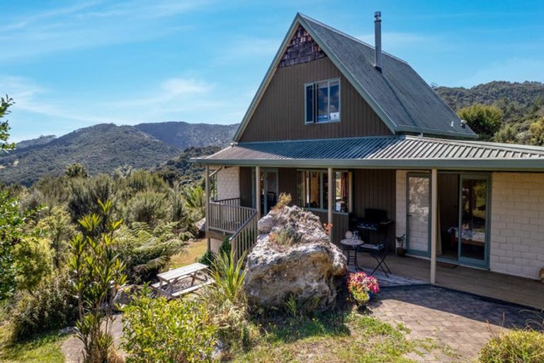 Photo of property in 18 Lichen Grove, Russell, 0272