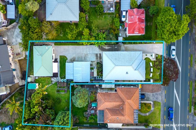 Photo of property in 171 Edmonton Road, Te Atatu South, Auckland, 0610